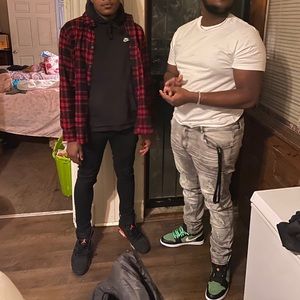 Meet your Posher, Damario